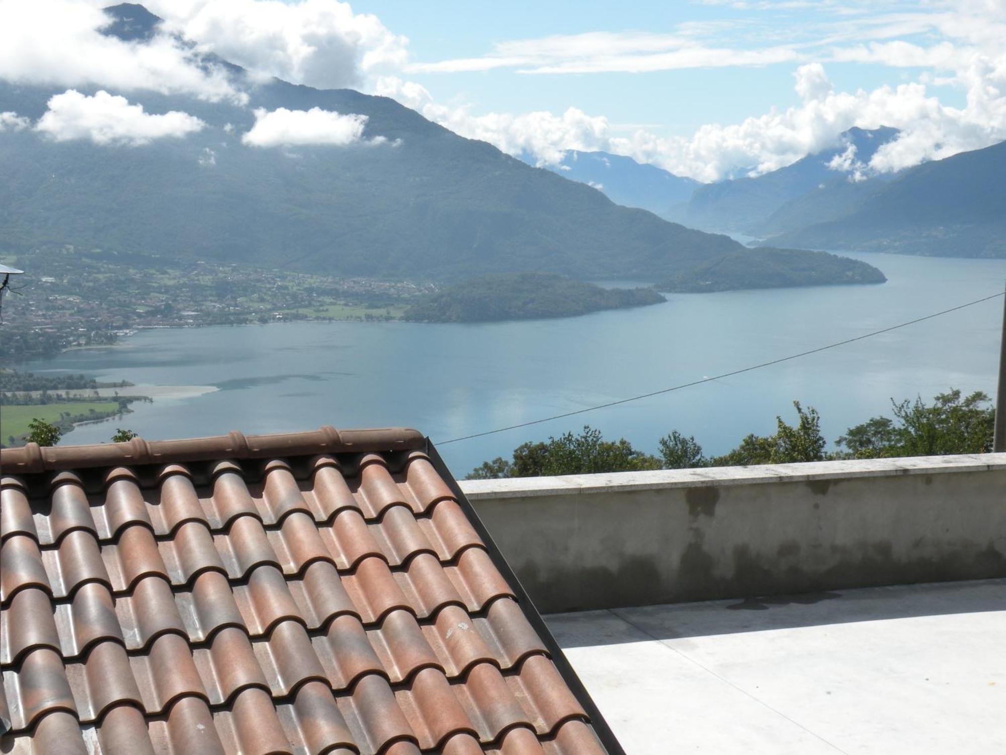 Hotel Tamola Sorico Bagian luar foto
